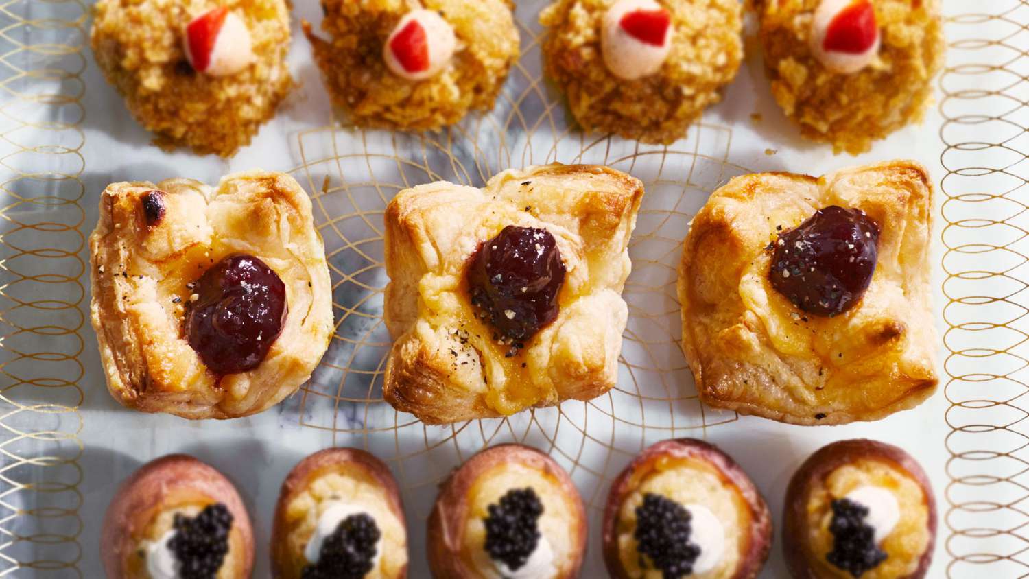 Gooey Gouda Puff-Pastry Bites